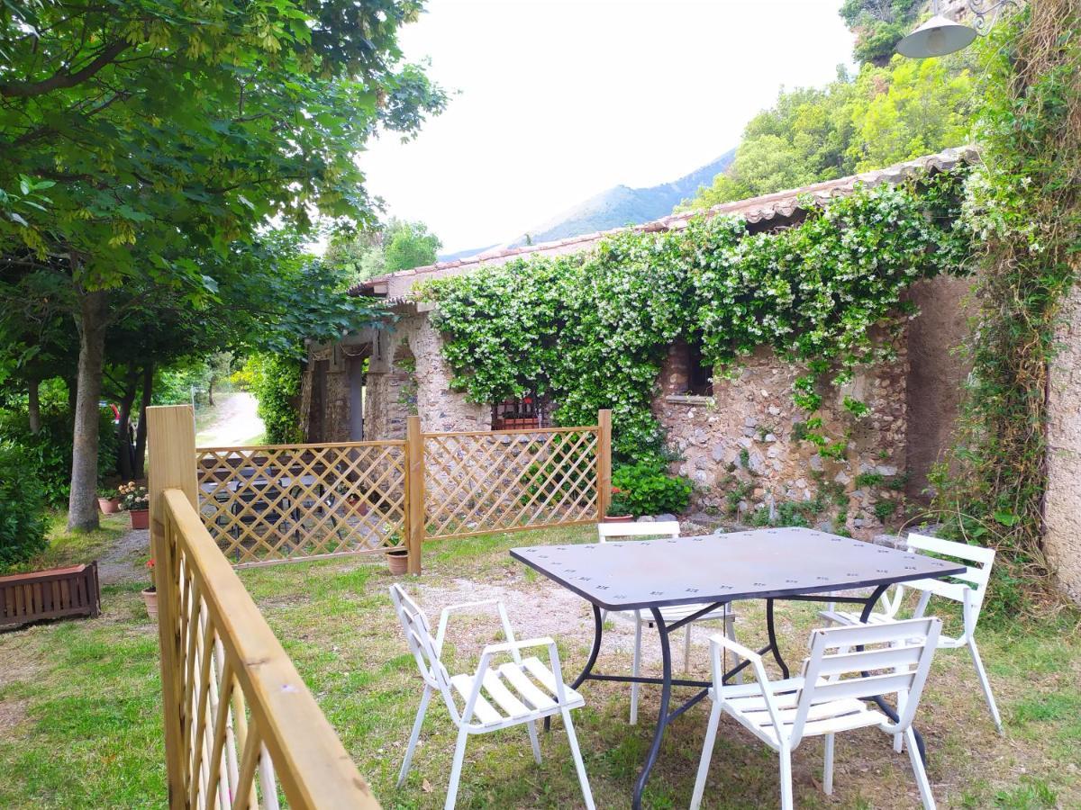 מוראנו קלאברו Agriturismo Colloreto מראה חיצוני תמונה